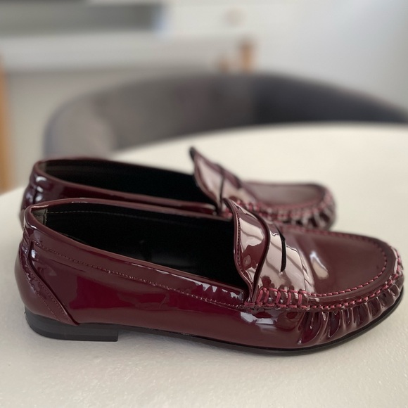 Zara Burgundy Faux Patent Leather Penny Loafers. - Picture 2 of 6